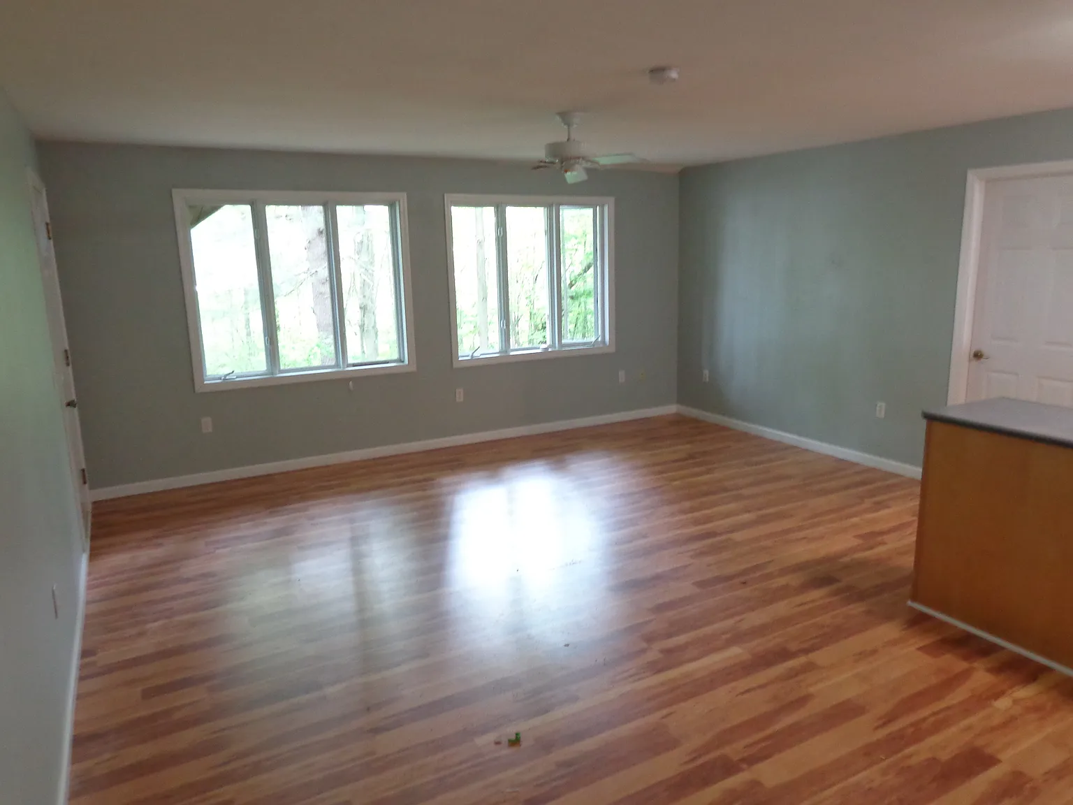 1 bed, 600 sqft, $999 — Photo 3