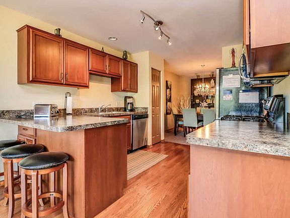5th image of 16133 Hackney Dr