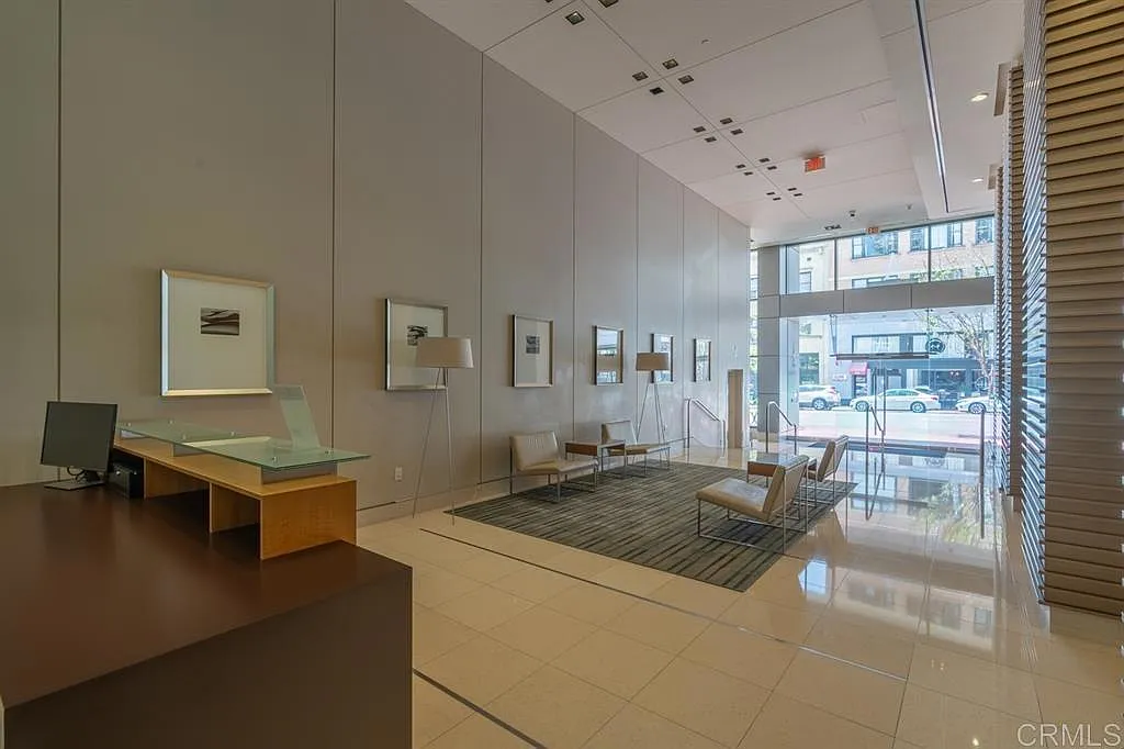 2 bed, 2.0 bath, 1144 sqft, $3,500 — Photo 3