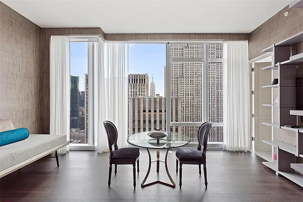 Sold by Douglas Elliman | media 22