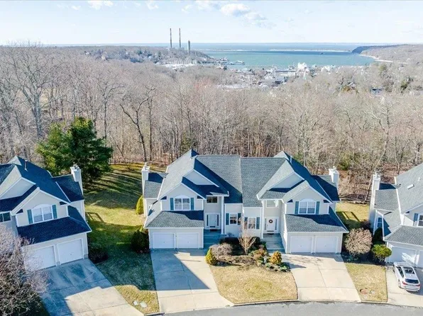 14 Vantage Court #14, Port Jefferson, NY 11777