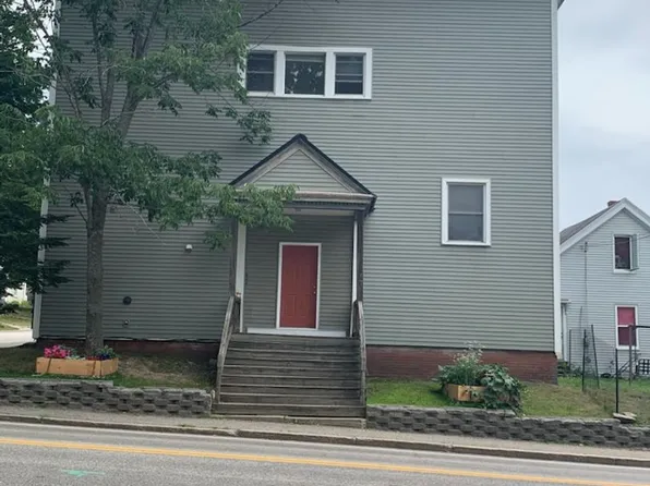 17 Main St, Windham, ME 04062