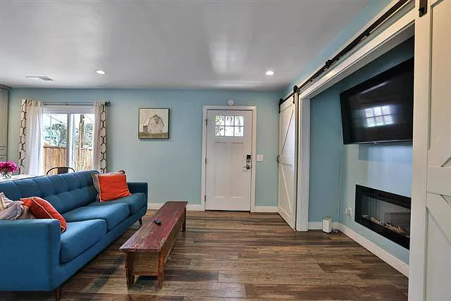 109 S 20th St — Photo 9