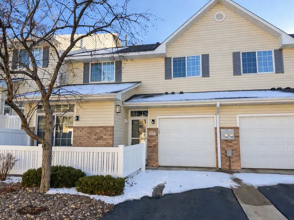 3772 Vermilion Ct S, Eagan, MN 55122