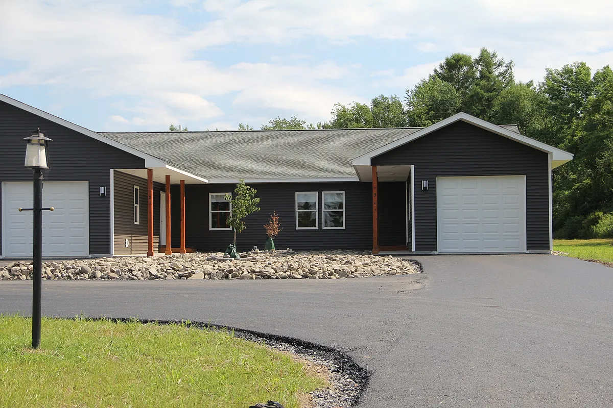 Building Photo - 719 Hayts Rd #2