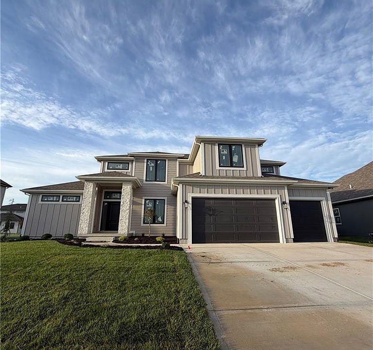 1st image of 2306 Foxtail Dr