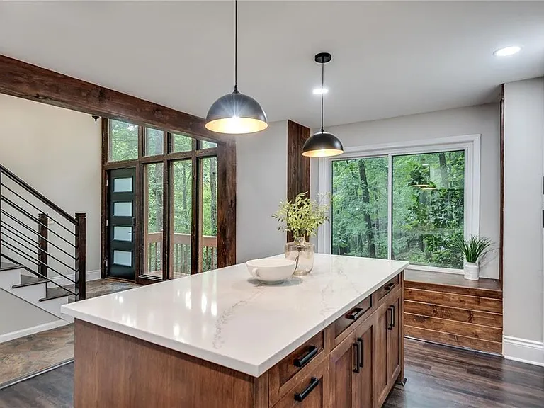 1820 Cedar Cliff Dr SE — Photo 5