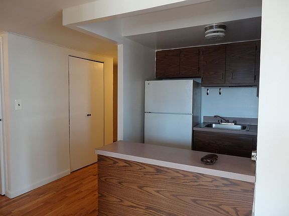 4th image of 156 Bleecker St #9DE