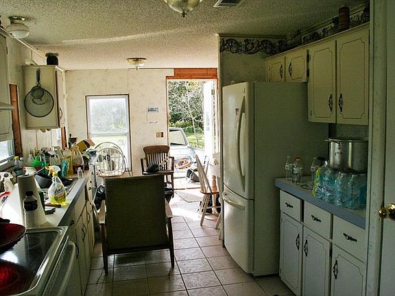 2nd image of 5680 Cypress Dr