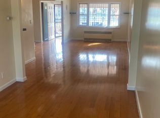 2315 Bronxwood Ave, Bronx, NY 10469