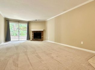 10014 NE 127th Pl APT A102, Kirkland, WA 98034