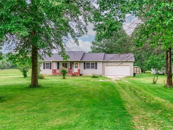 523 New Milford Rd, Atwater, OH 44201