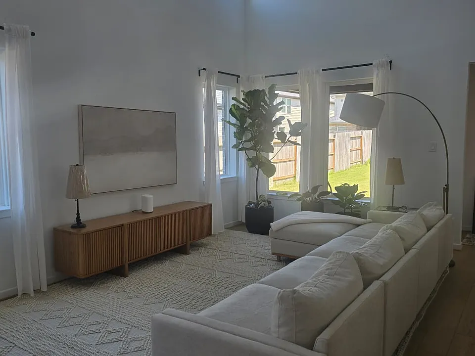 Carinda Crescent Ct