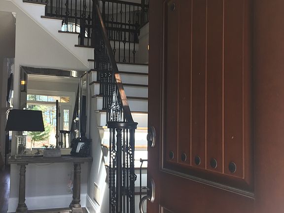 5th image of 5535 Dunroven Way