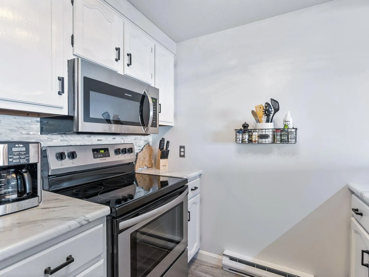 1 bed, 674 sqft, $1,800 — Photo 4