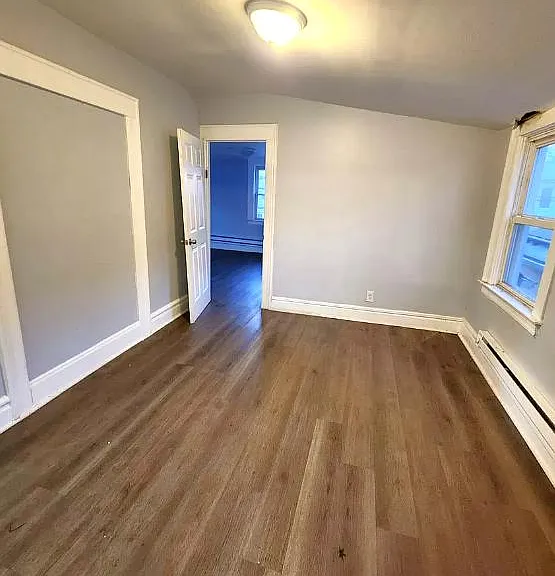 182 Dewey St #2B — Photo 5