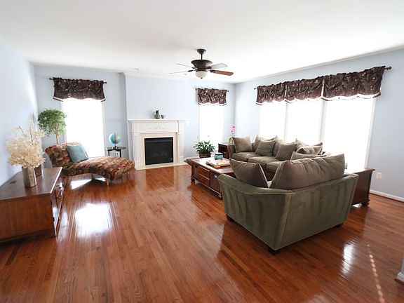 5th image of 8504 Lanier Overlook Ct