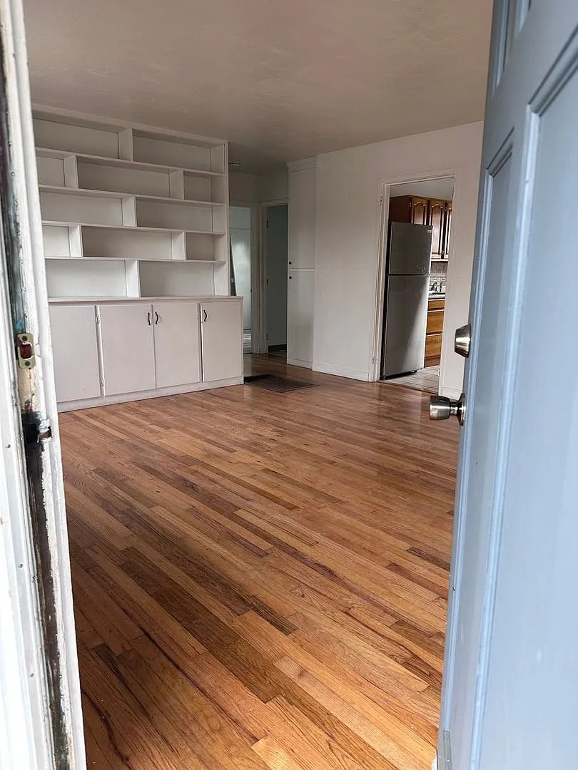 3/1 Standalone home in Central Eureka $2100/mo — Photo 3