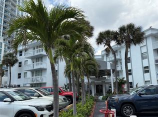 1913 S Ocean Dr APT 126, Hallandale, FL 33009