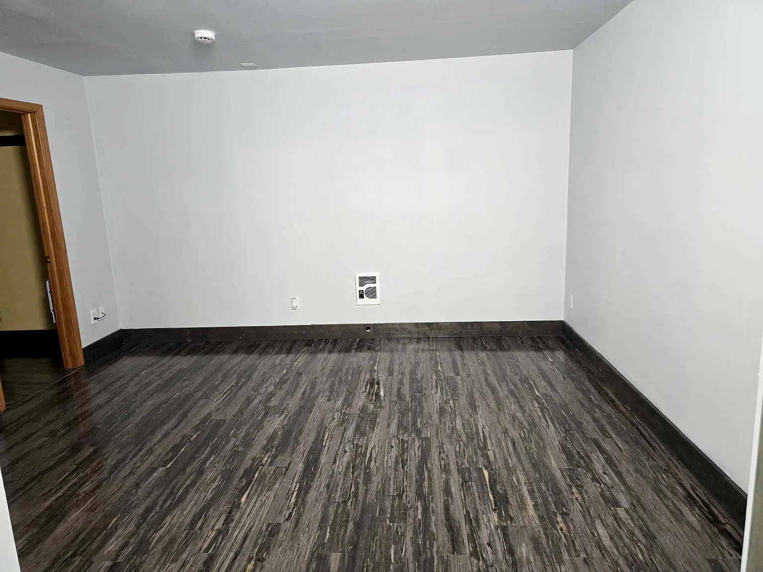 107 Franklin St — Photo 4