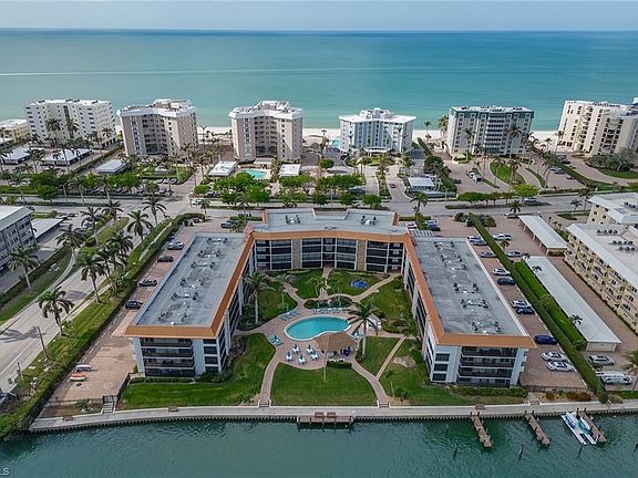 5th image of 2900 Gulf Shore BLVD N #110