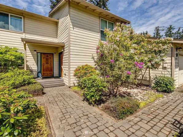8114 44th Ave W #B, Mukilteo, WA 98275