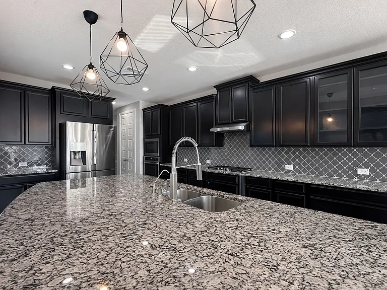 2406 Trocadero Ln — Photo 13