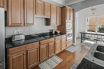 1745 Lela Ave — Photo 18