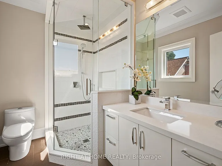 316 Churchill Ave — Photo 25