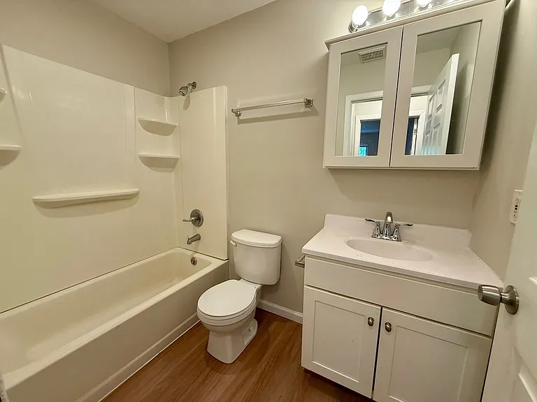 Cedar Glen — Photo 15