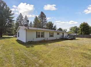 4562 Hanes Rd, Vassar, MI 48768