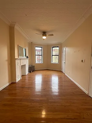 Living room, photo 3