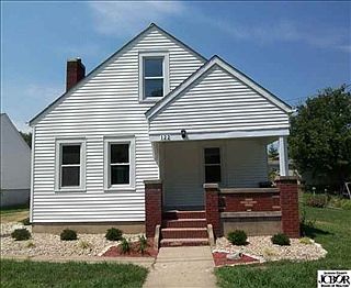 1st image of 122 S Ewing St