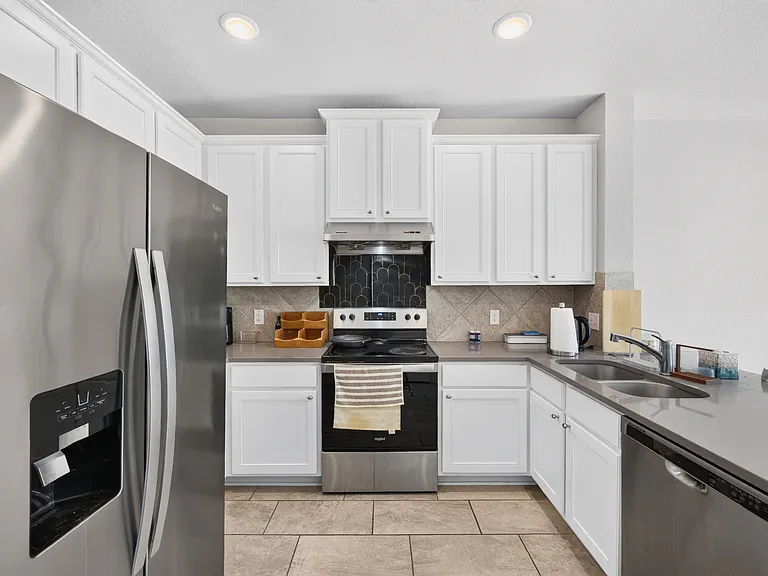 3533 Cricket Dr — Photo 11