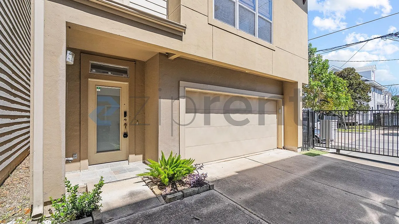 2 bed, 2067 sqft, $2,600 — Photo 4