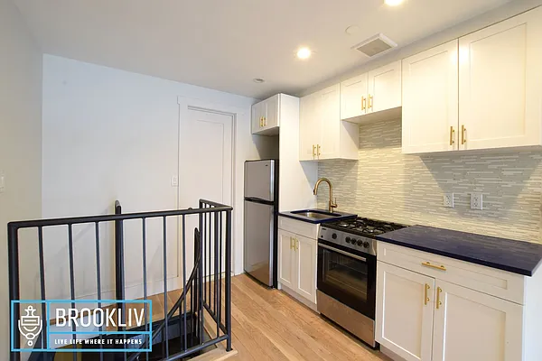 Rented by null | media 2