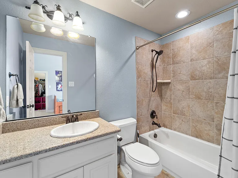 1308 Cotulla Dr — Photo 39