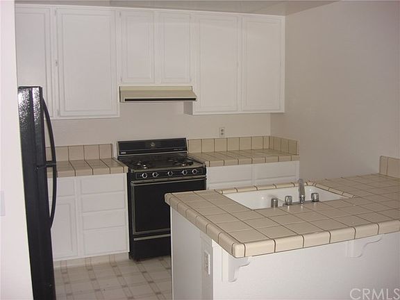 2nd image of 931 Felicia Way #8