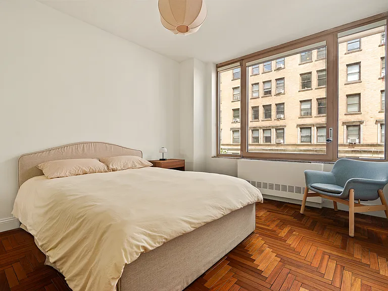 30 E 85th St #3G — Photo 6
