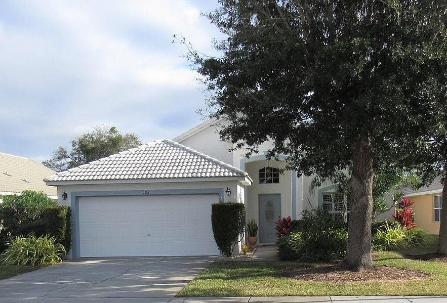 1st image of 503 Royston Ln