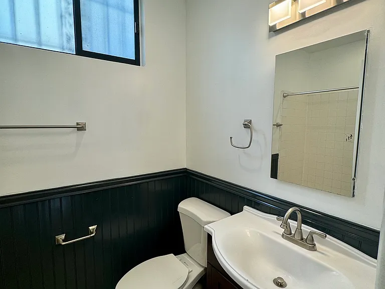 410 S Commonwealth Ave #4 — Photo 15