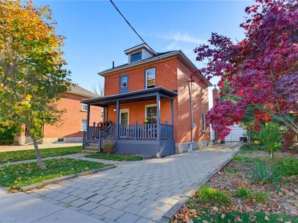 540 Vine St, Cambridge, ON N3H 2Y8