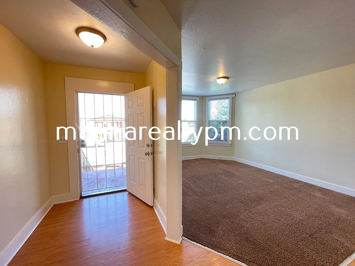 725 Louisiana St A-C — Photo 3