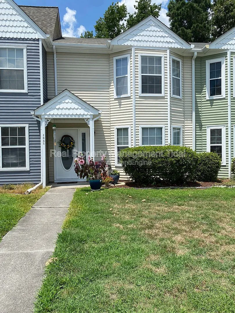 3 bed, 2.5 bath, 1400 sqft, $2,195 — Photo 2