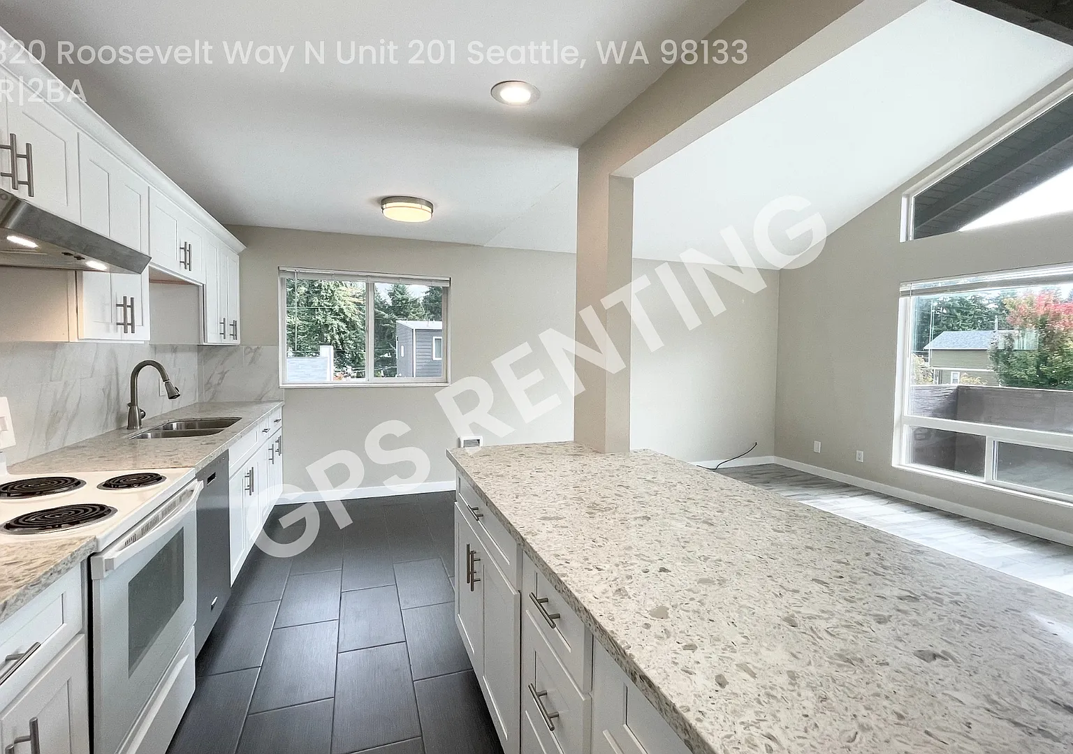 Remodeled 2 Bedroom in Seattle — Photo 4