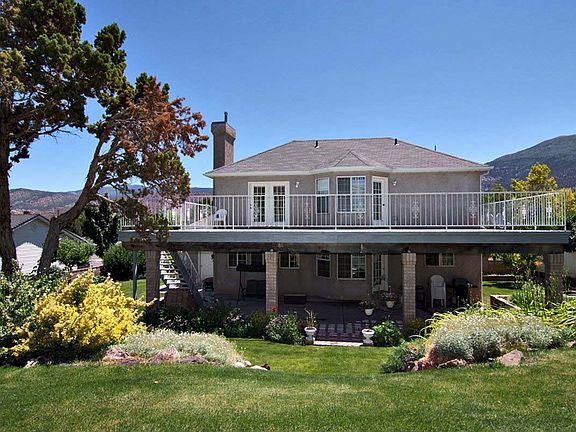 amazing backyard