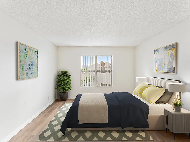10376 Almayo Ave — Photo 10