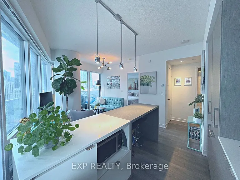 88 Harbour St #2302 — Photo 7
