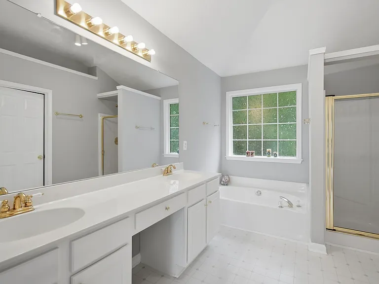 2345 Grand Jct — Photo 14