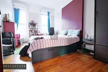 Rented by ZealEstate Group Inc